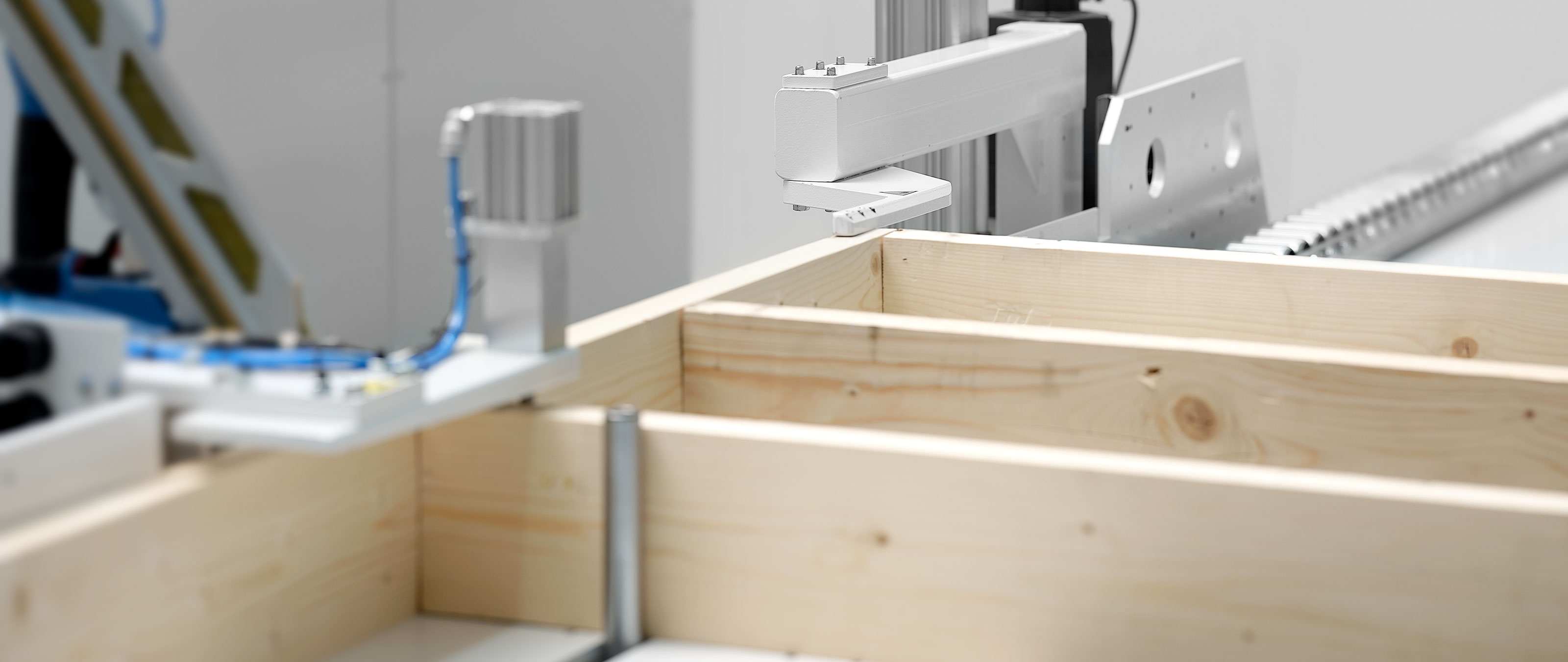 Frame work production with WEINMANN framing station FRAMETEQ